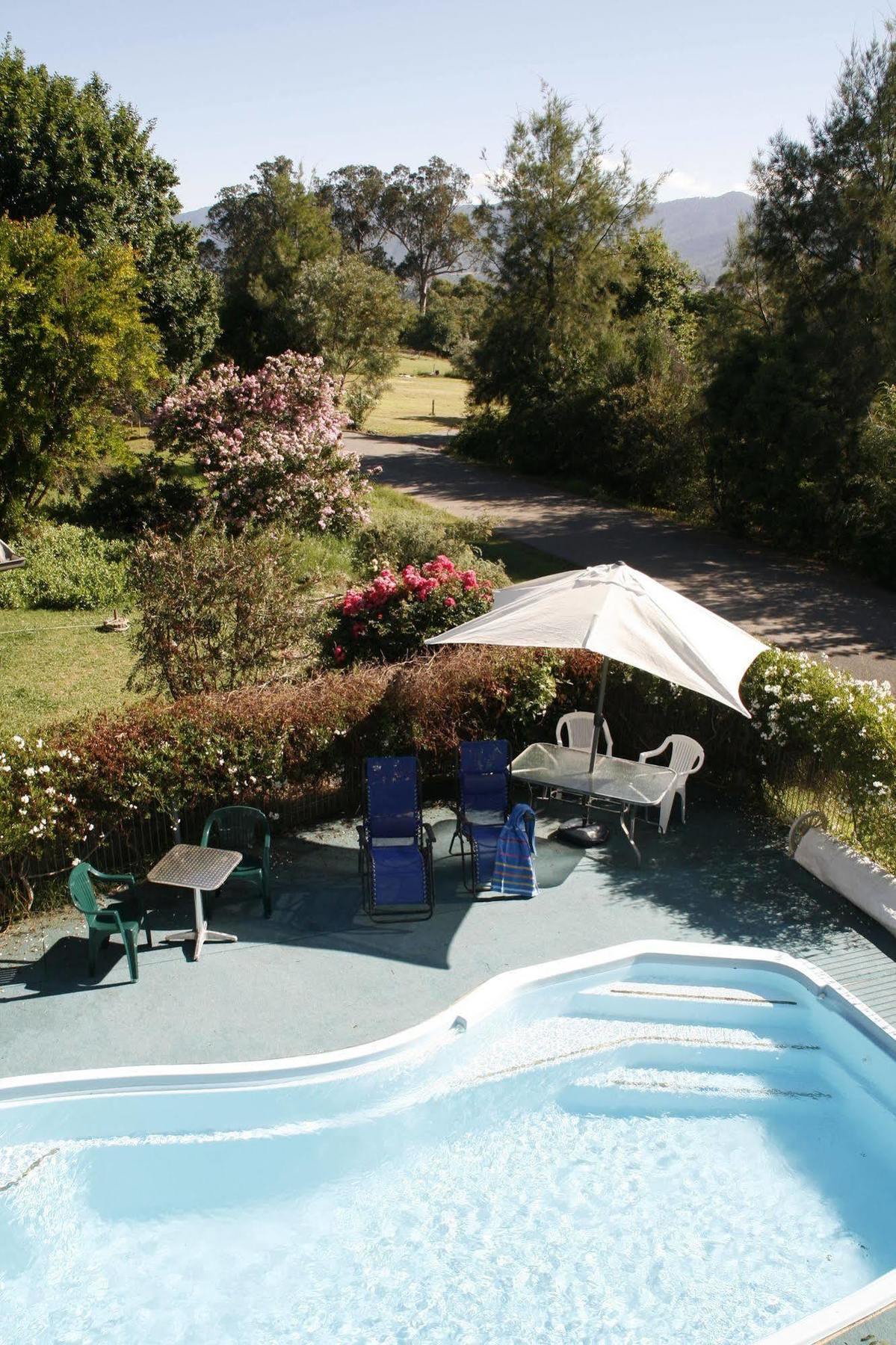Alpenhorn Holiday Units Mount Beauty Εξωτερικό φωτογραφία