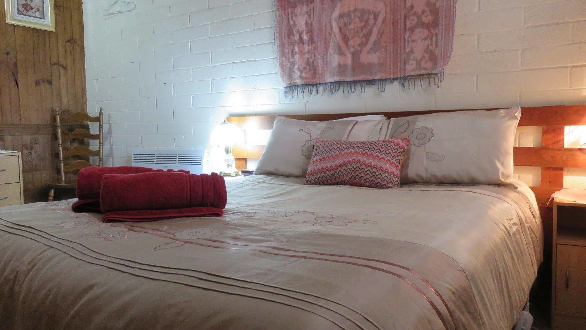 Alpenhorn Holiday Units Mount Beauty Εξωτερικό φωτογραφία